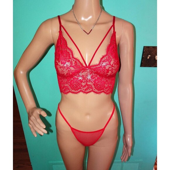 Vintage Blood Red Sheer Lace Strappy Bralette 36 B to C risque goth bra retro - Picture 1 of 7